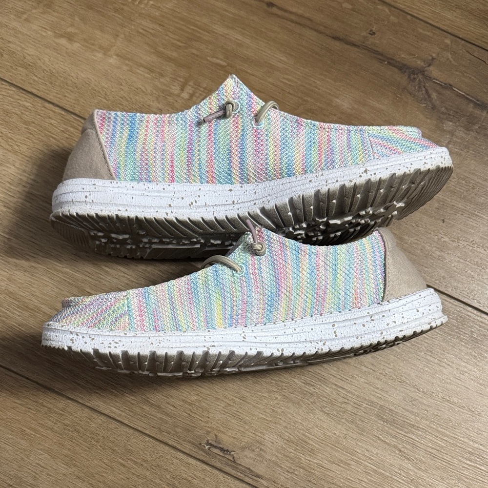 Hey Dude Pastel Striped Shoes - Picture 5 of 6